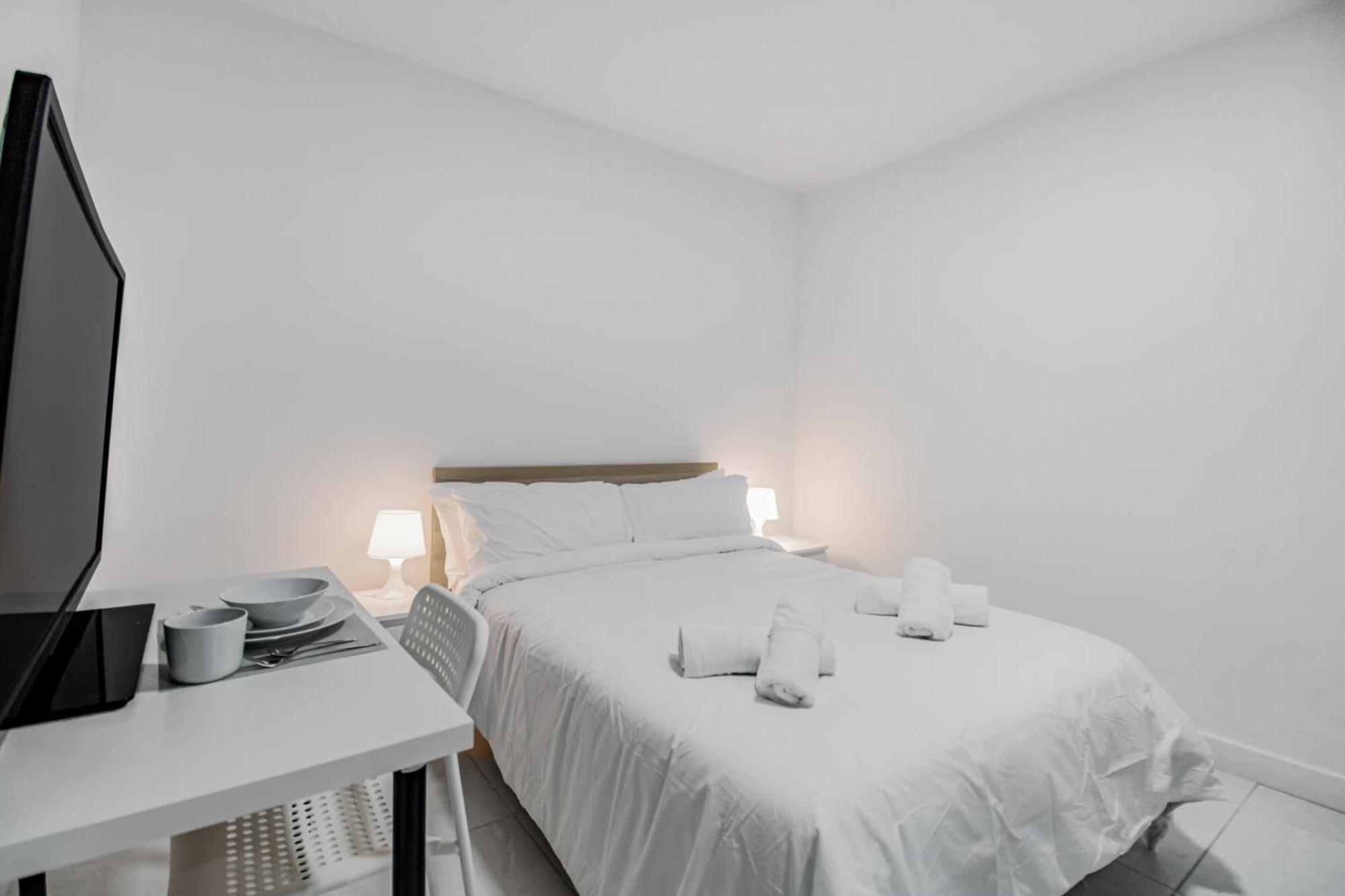 Las Palmas Comfort Rooms ภายนอก รูปภาพ