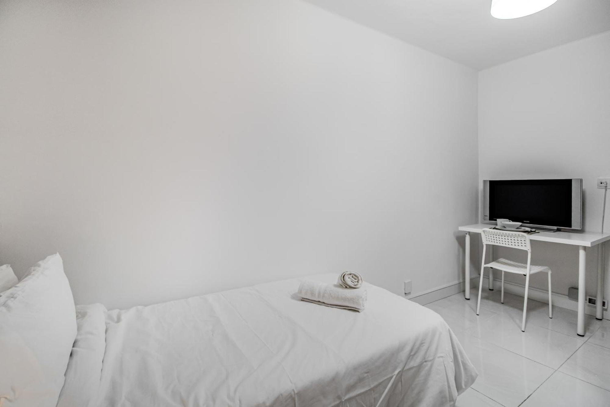 Las Palmas Comfort Rooms ภายนอก รูปภาพ